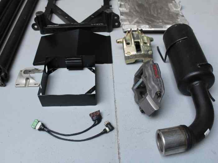Pièces neuves Citroen Sport pour SAXO T4 4