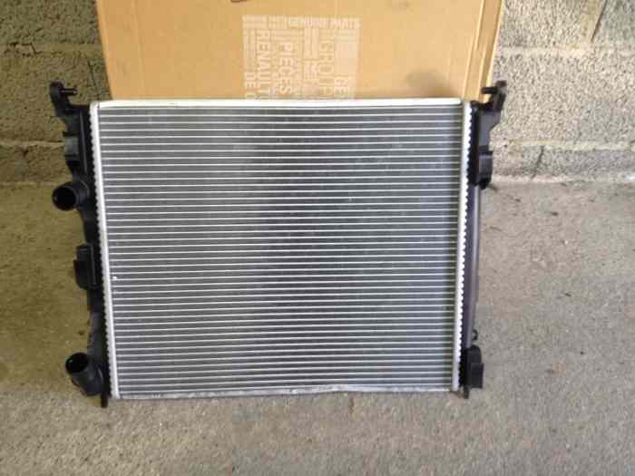 Vends radiateur clio ragnotti , retros clio 2 0