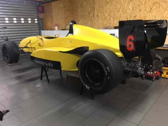Formule Renault TATUUS FR 2000 1