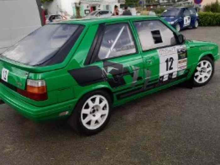 vds r11 turbo f2014 tres belle caisse