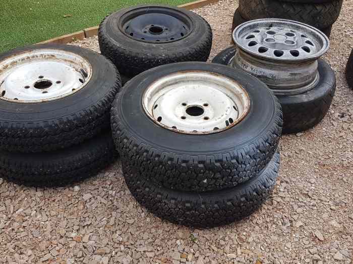 Lots 19 pneus rallye sur 16 jantes saxo vts - 106 16s 4