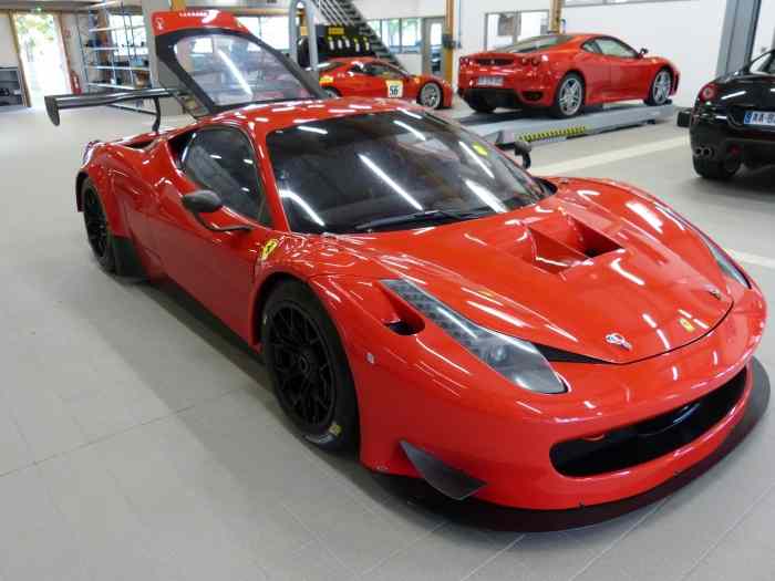 Ferrari 458 Italia GT3 (2014) - Etat neuf 0