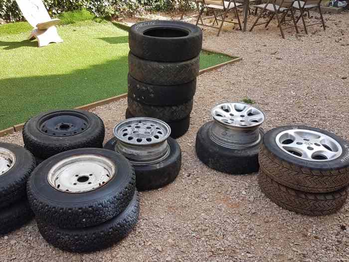 Lots 19 pneus rallye sur 16 jantes saxo vts - 106 16s 0