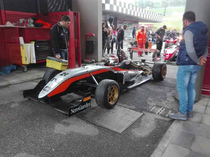 Sold - Dallara Formula 3 F308 FPT