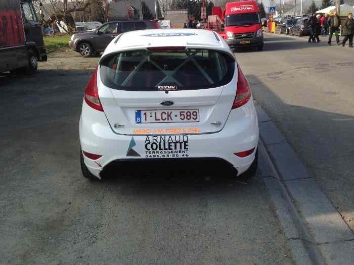 A VENDRE FORD FIESTA R2 2