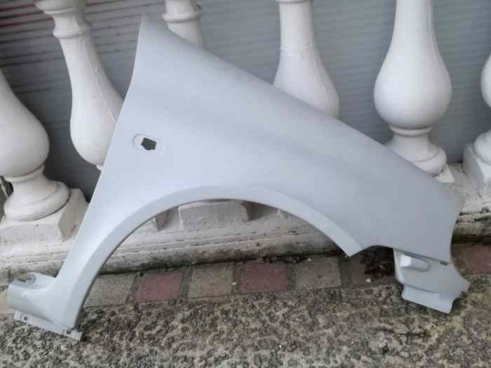 Aile avant droite neuve clio rs phase 1
