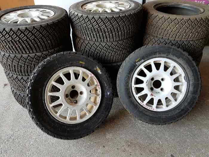 18 PNEU MICHELIN TERRE quasi neuf en 15 1
