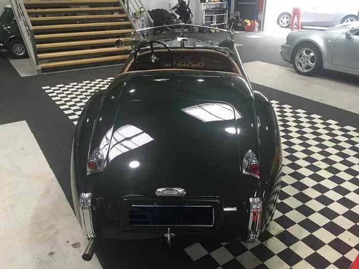 JAGUAR XK120 ROADSTER 1953 3