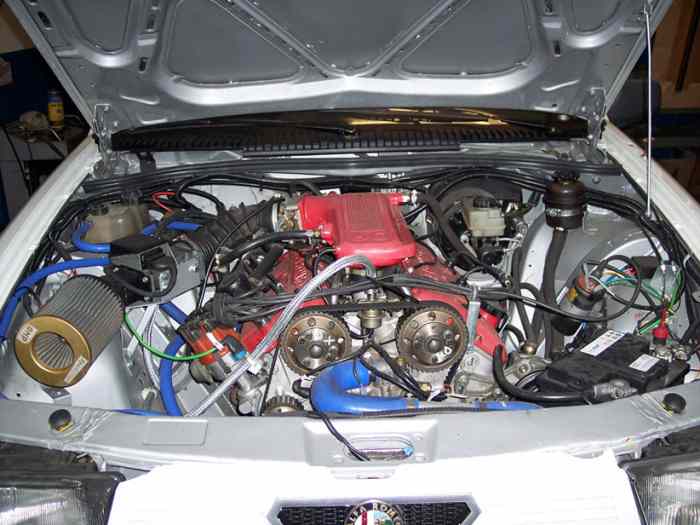 ALFA 75 QUADRIFOGLIO 5