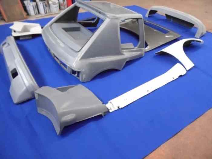 KIT CARROSSERIE PEUGEOT 205 T16 SERIE 200 5
