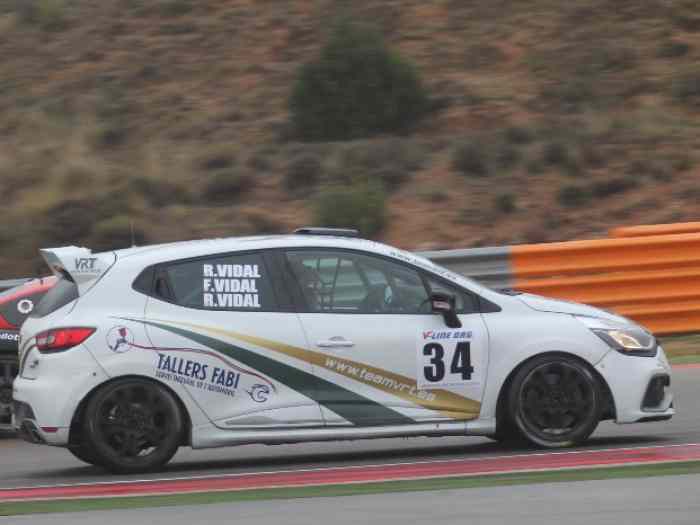 A VENDRE RENAULT CLIO CUP IV X98 1