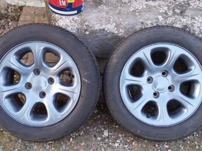 4 jantes saxo vts anthracite avec pneus 1
