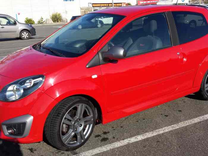 Renault Twingo RS chassis cup 0