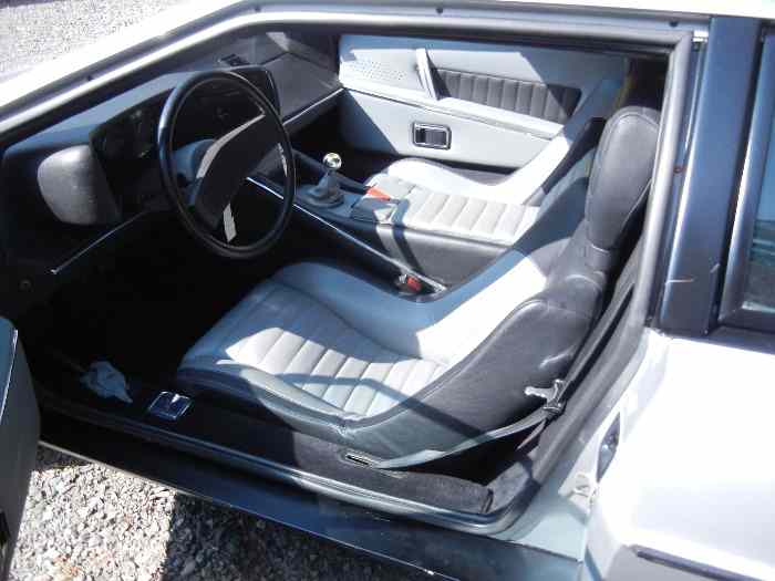 LOTUS ESPRIT S2 1