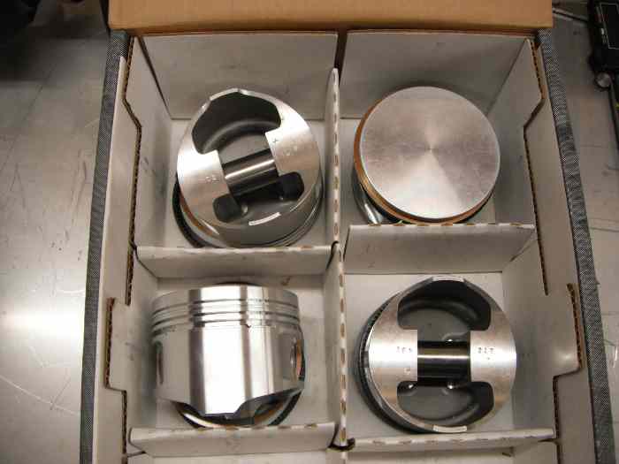 Pistons chemises RENAULT diamètre 80 mm 2