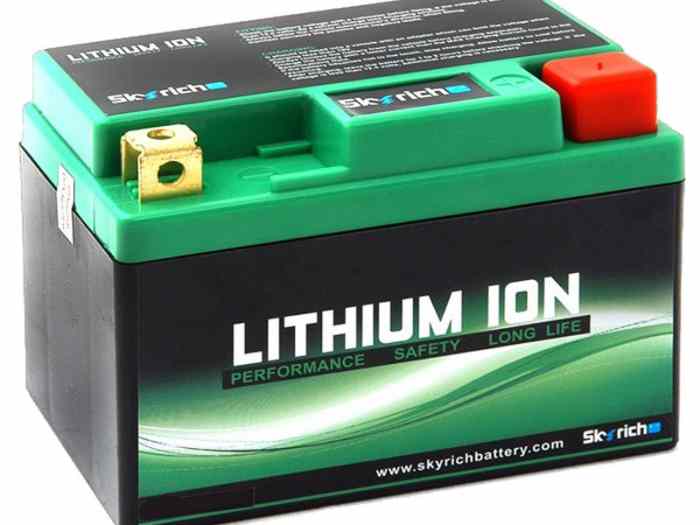 !!promo!! batterie lithium ultra légère moteur moto 1