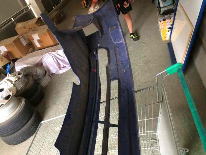 Pare chocs av 306 maxi 3
