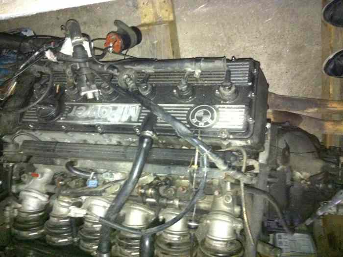 Bmw Moteur M88 ,avec faisceaux électrique m5/m6 à débattre 3