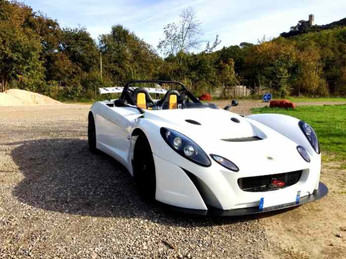 lotus 2-Eleven Homologuée route 280cv pour 650kg 1