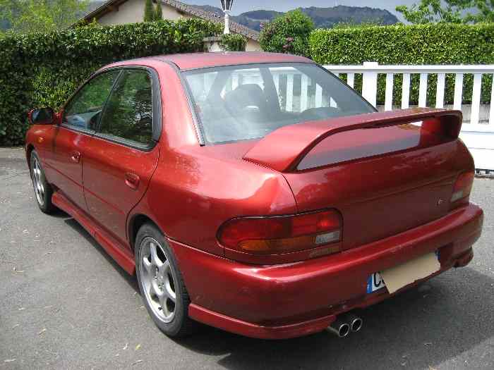SUBARU GT 4