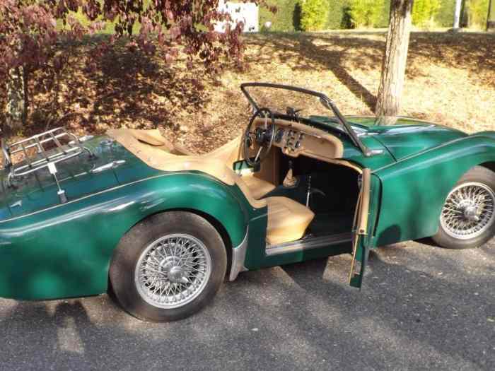 Triumph TR3 1957 small mouth............neuve!! 3