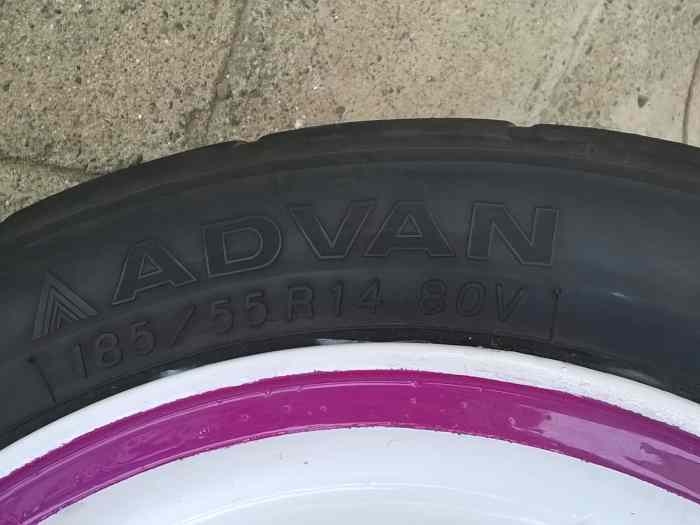 jantes 205 gti 1l6 + semi slick 1