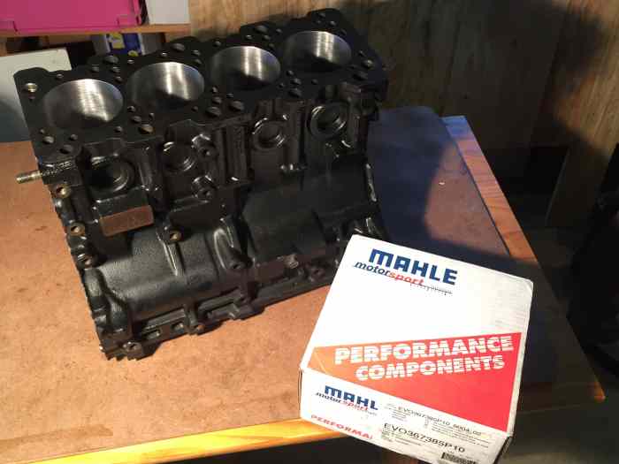 Bloc moteur + pistons / bielles forgés neufs Lancer Evo 5 6 7 8 9  GrA 86mm 0