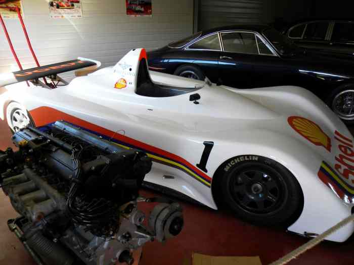 Rare Peugeot 905 Spider châssis Martini MK68 à vendre 1