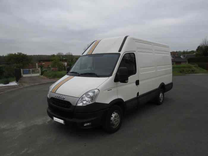 IVECO DAILY 35S13 V12 0