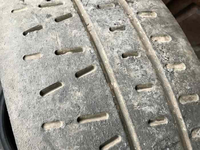 Lot de 6 pneus Pirelli RK5 en 205/45-17 2