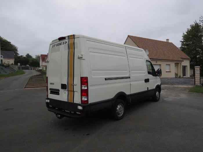 IVECO DAILY 35S13 V12 1
