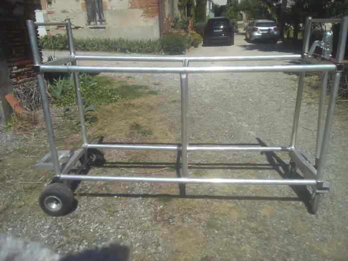 CHARIOT A PNEUS 0