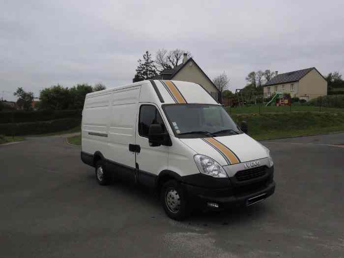 IVECO DAILY 35S13 V12 3
