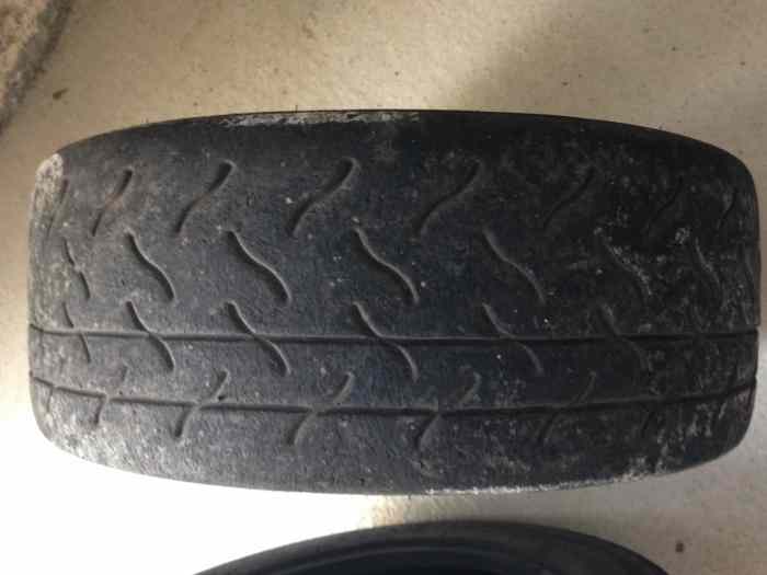 PNEUS HANKOOK COMPETITION EN 15 POUCES 2
