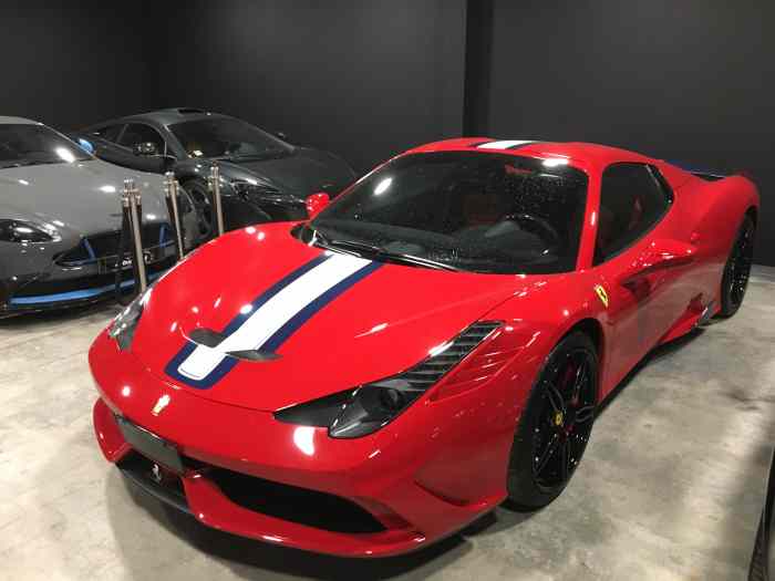 FERRARI 458 SPECIALE APERTA 0