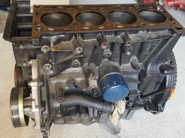 bloc moteur complet clio 2 rs F4R 1