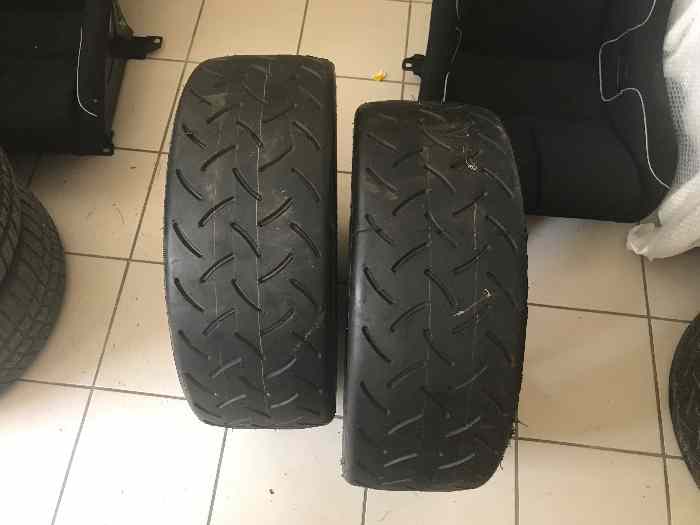 2 pneus neufs Dmack dmt1 225/40/18 0