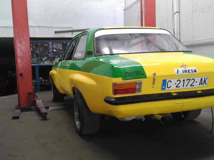 URGE VENDER OPEL ASCONA A  TIPO GRUPO 2 3