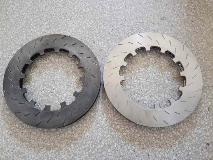 front PFC brake discs for Renault Clio R3T (set of 2 – tarmac)