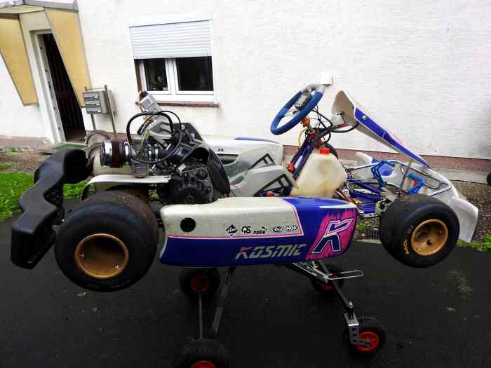 Aixro Wankel 50 Rennkart Kosmic 0