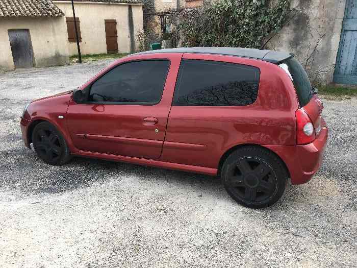 renault clio rs 2002