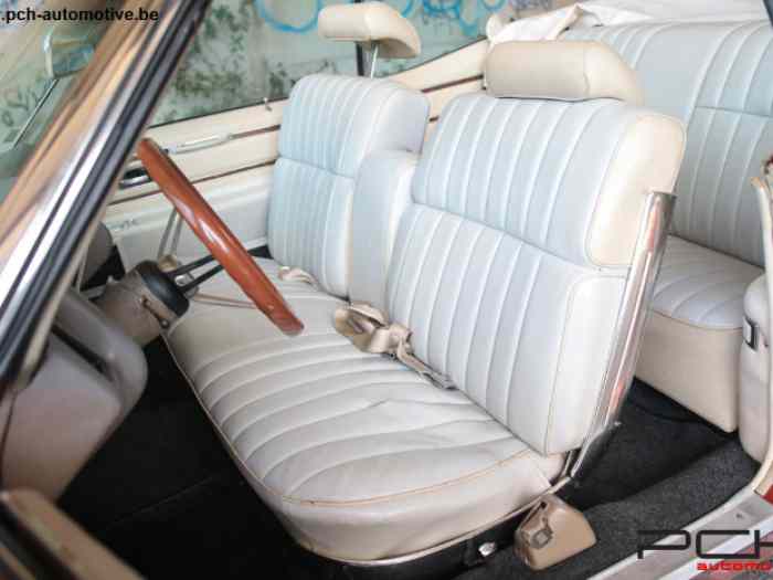 Pontiac Bonneville 455 5.7 V8 Cabriolet 4