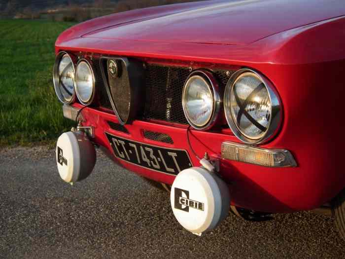 Alfa roméo 1750 GT bertone 2