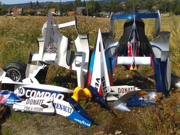 Piece de F1 a vendre 0