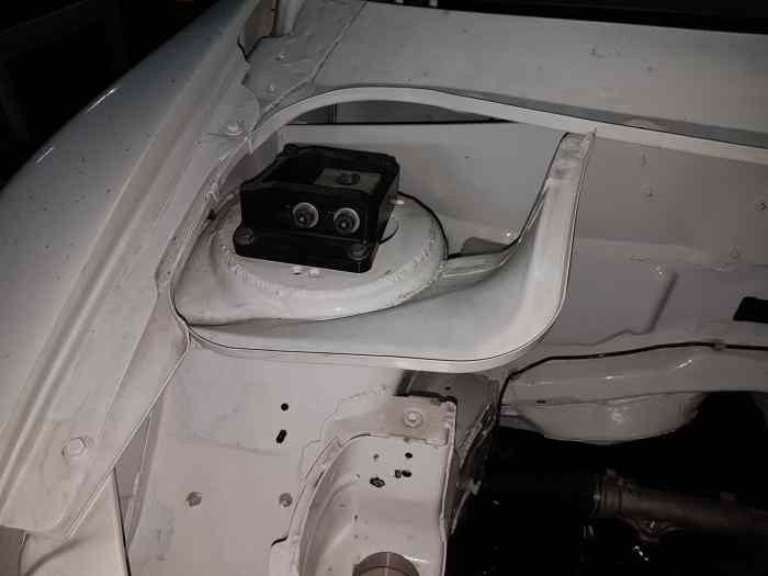 CAISSE 206CC MAXI F2000 3