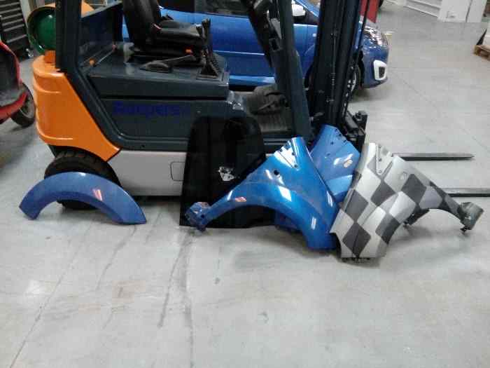 Pieces carrosserie Twingo RS 0