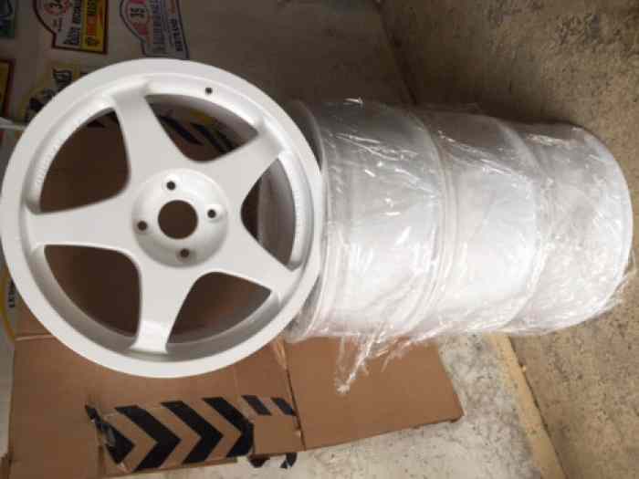 Jantes Toyota Célica gt4 gr A 0