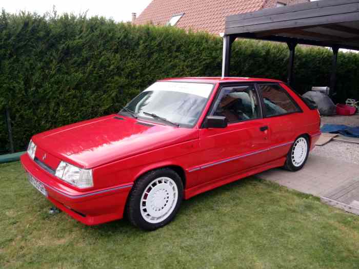 Renault 11 turbo 1