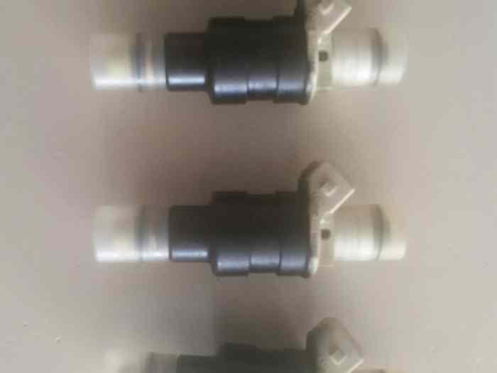 4 Injecteur Megane Kit Car ou Peugeot Origine Ref 0280150226 0