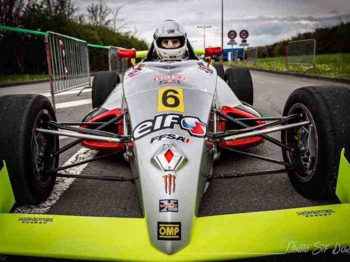 Formule Renault FIOR 1000 GSXR K8 5